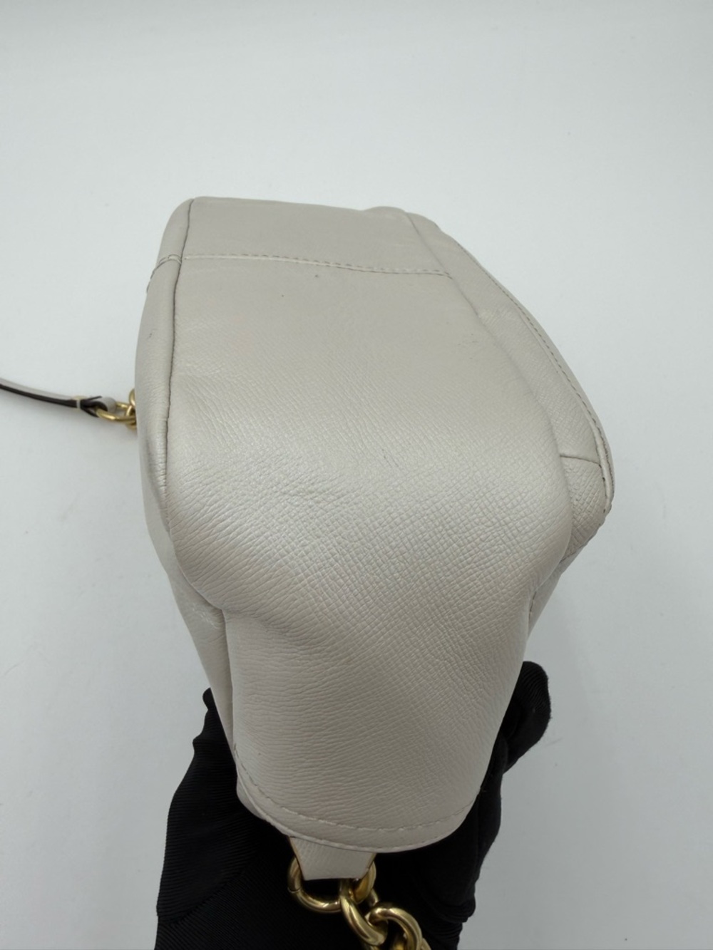 Coach Campbell Turnlock Leather Crossbody Bag F24843 in a Metallic Chalk Color - Picture 6 of 15